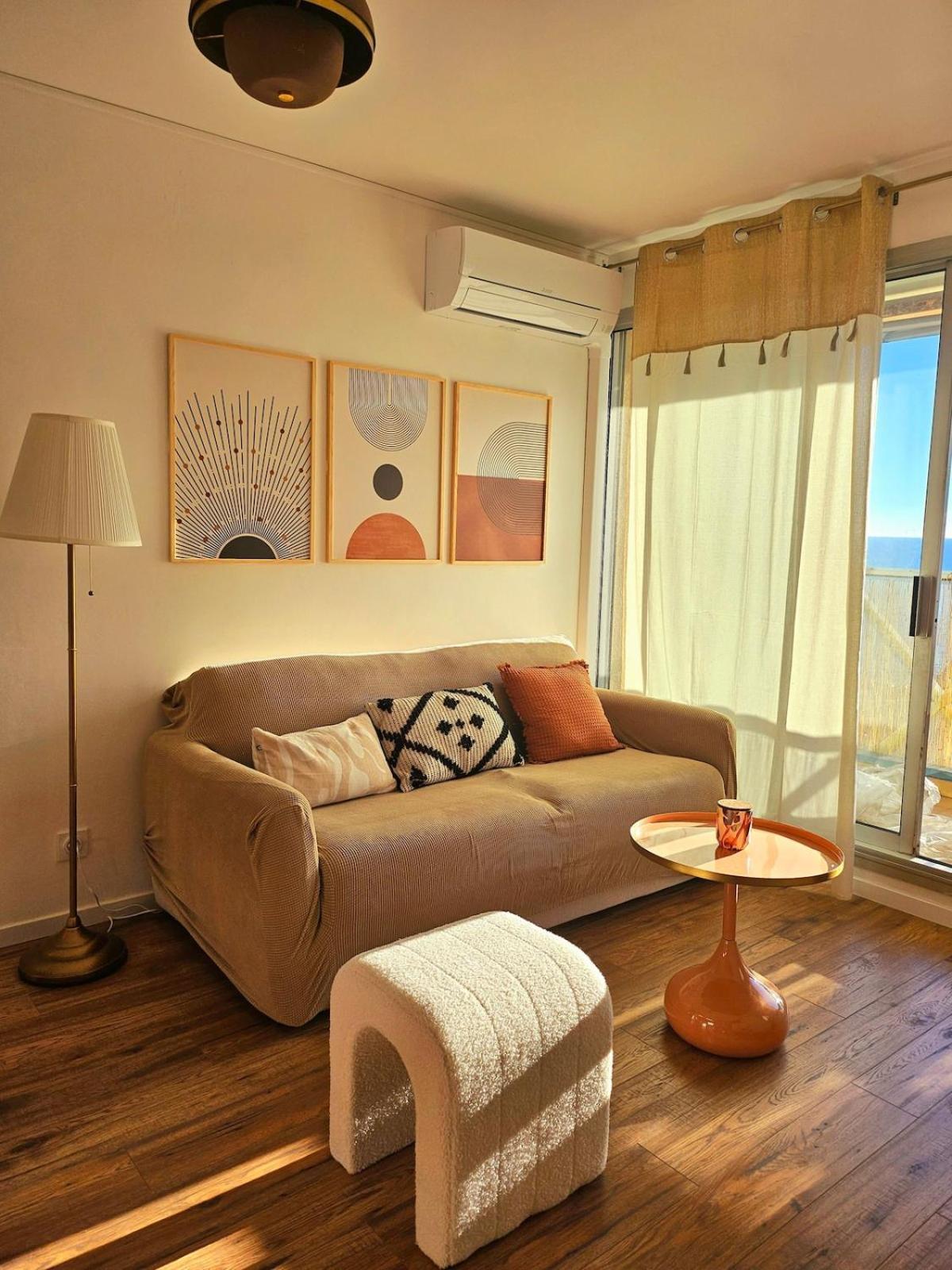 Le Marty 46, Jolie Deco, Vue Mer, Climatisation, Parking Prive, Piscine Sète